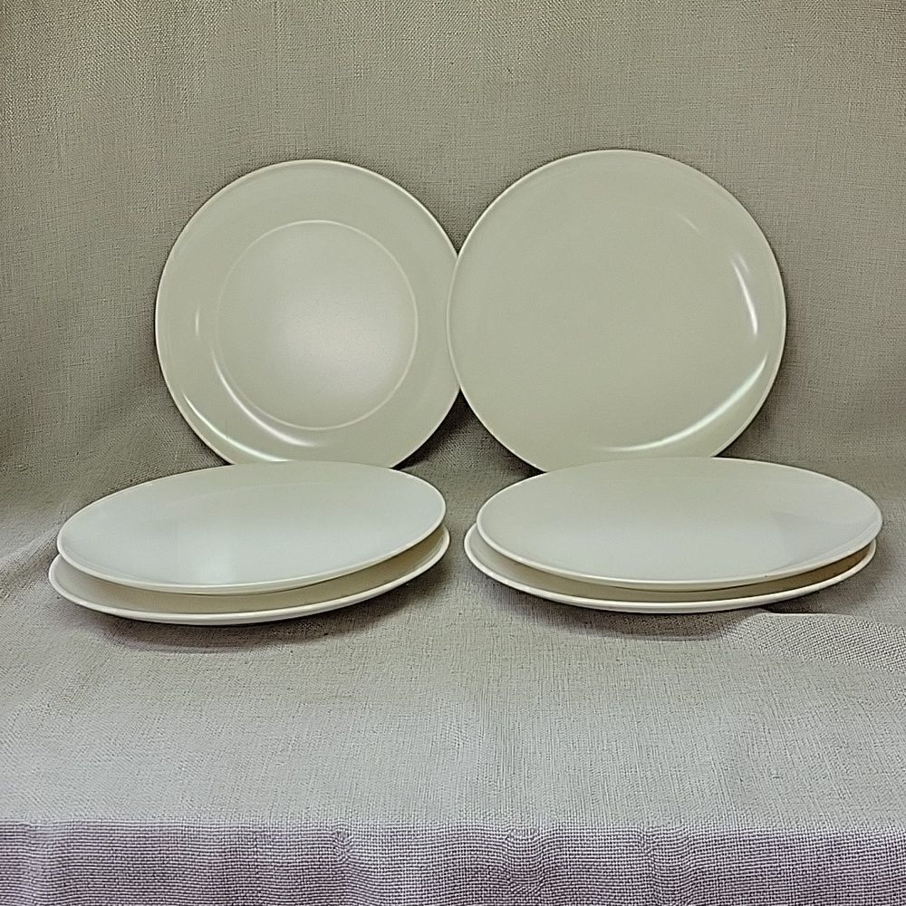Vtg.6pc. Watertown‎ Lifetime ware melmac 10 "white dinner plates.